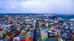 Finde günstige Flüge von Wien nach Reykjavík