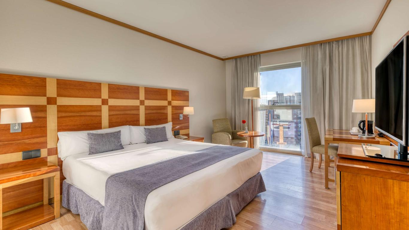 Senator Parque Central Hotel