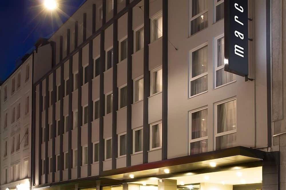 Gebäude