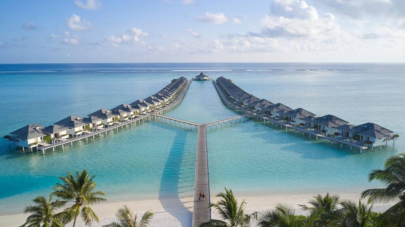 Villa Park Sun Island Resort - Complimentary One Way Domestic Transportation for stays of 7 nights and more 01 April to 30 September 2025
