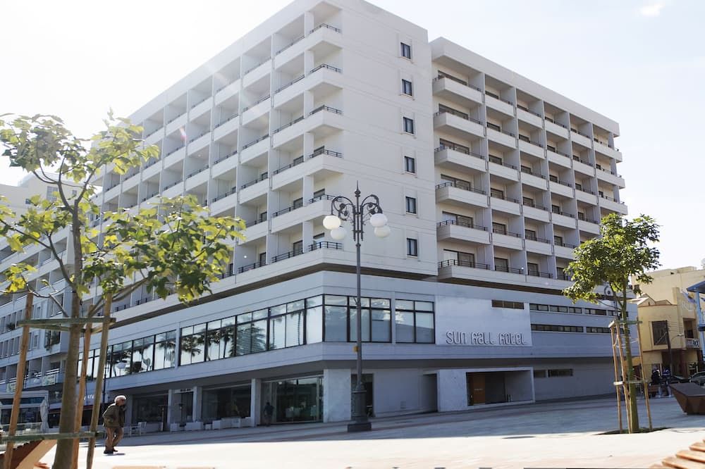 Gebäude