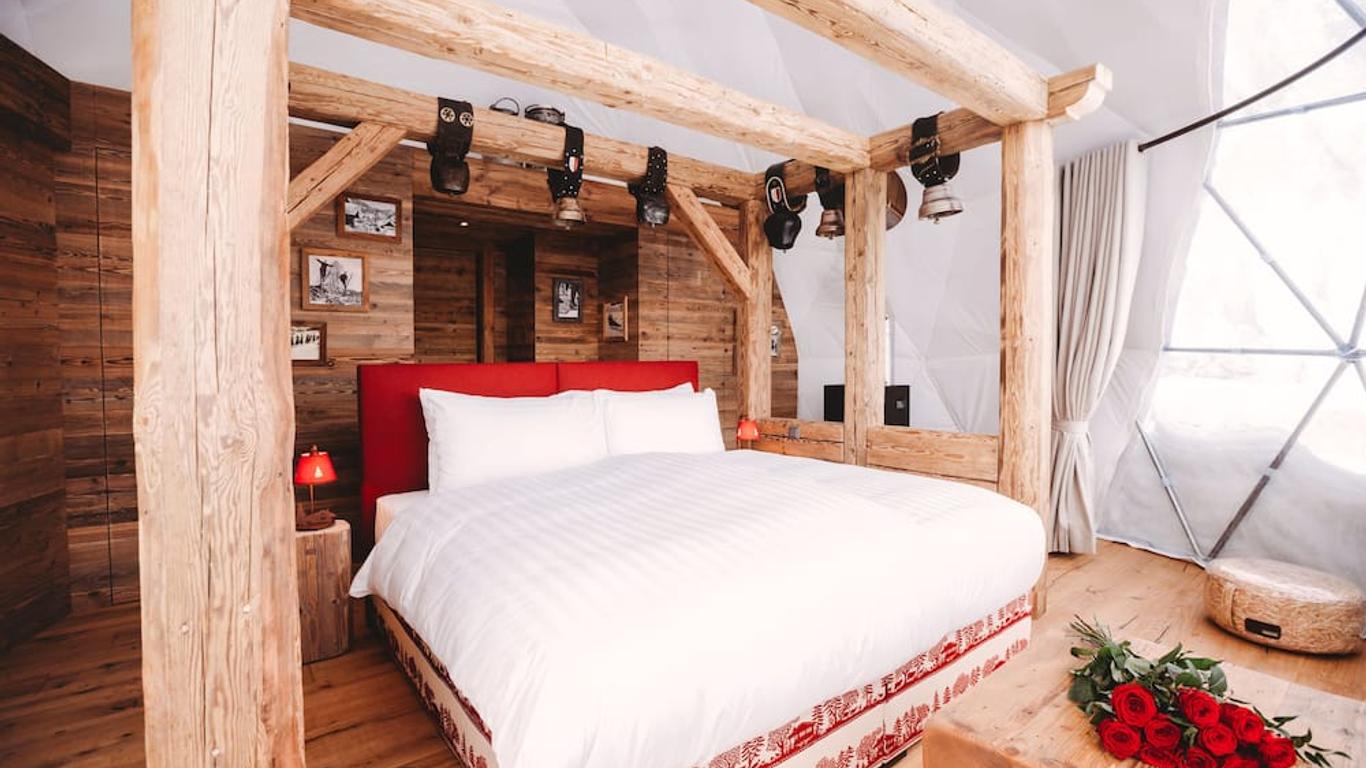 Whitepod Eco-Luxury Hotel