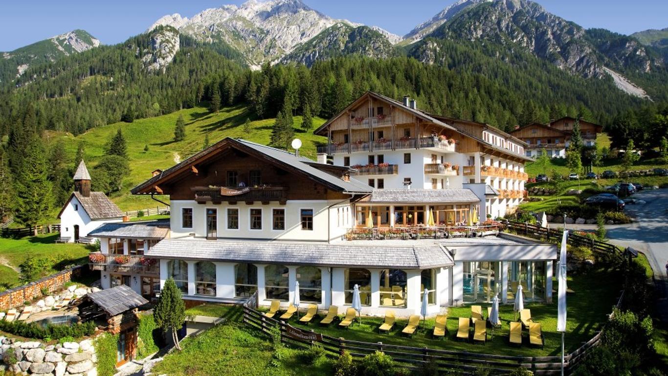 Almwellness-Resort Tuffbad