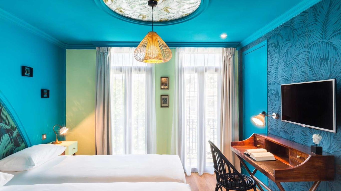 Villa Bougainville by Happyculture