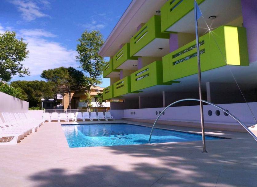 Pool Foto
