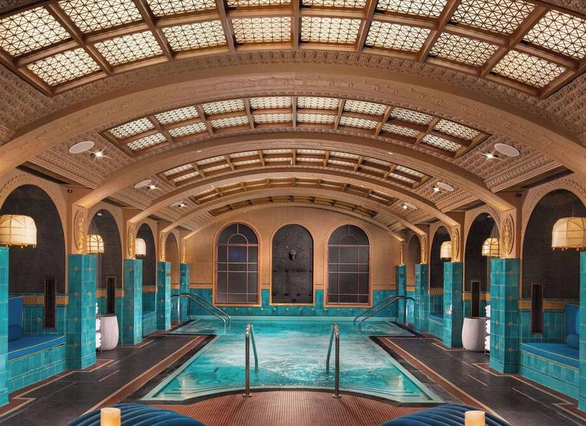 Pool Foto