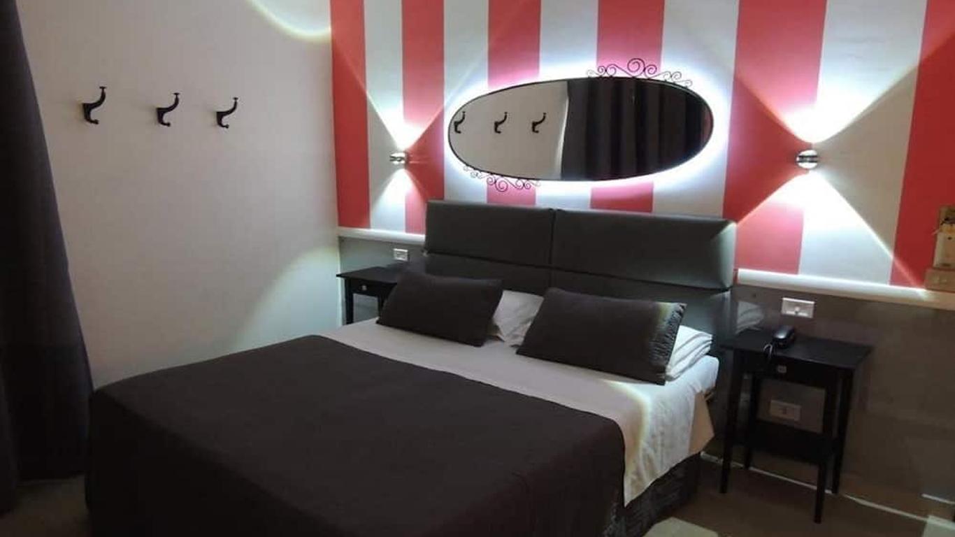 Hotel Center 1