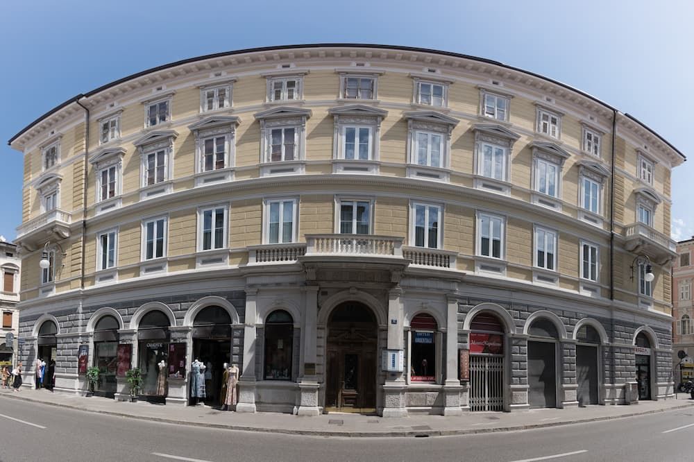 Gebäude
