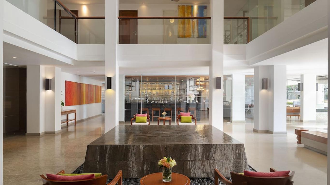 Woodlands Suites Serviced Residences