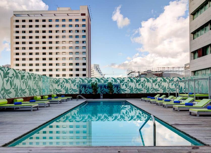 Pool Foto