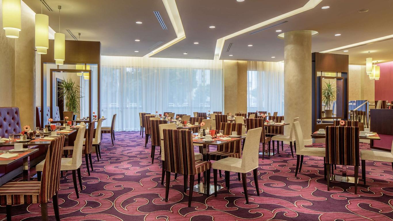 DoubleTree by Hilton Bratislava
