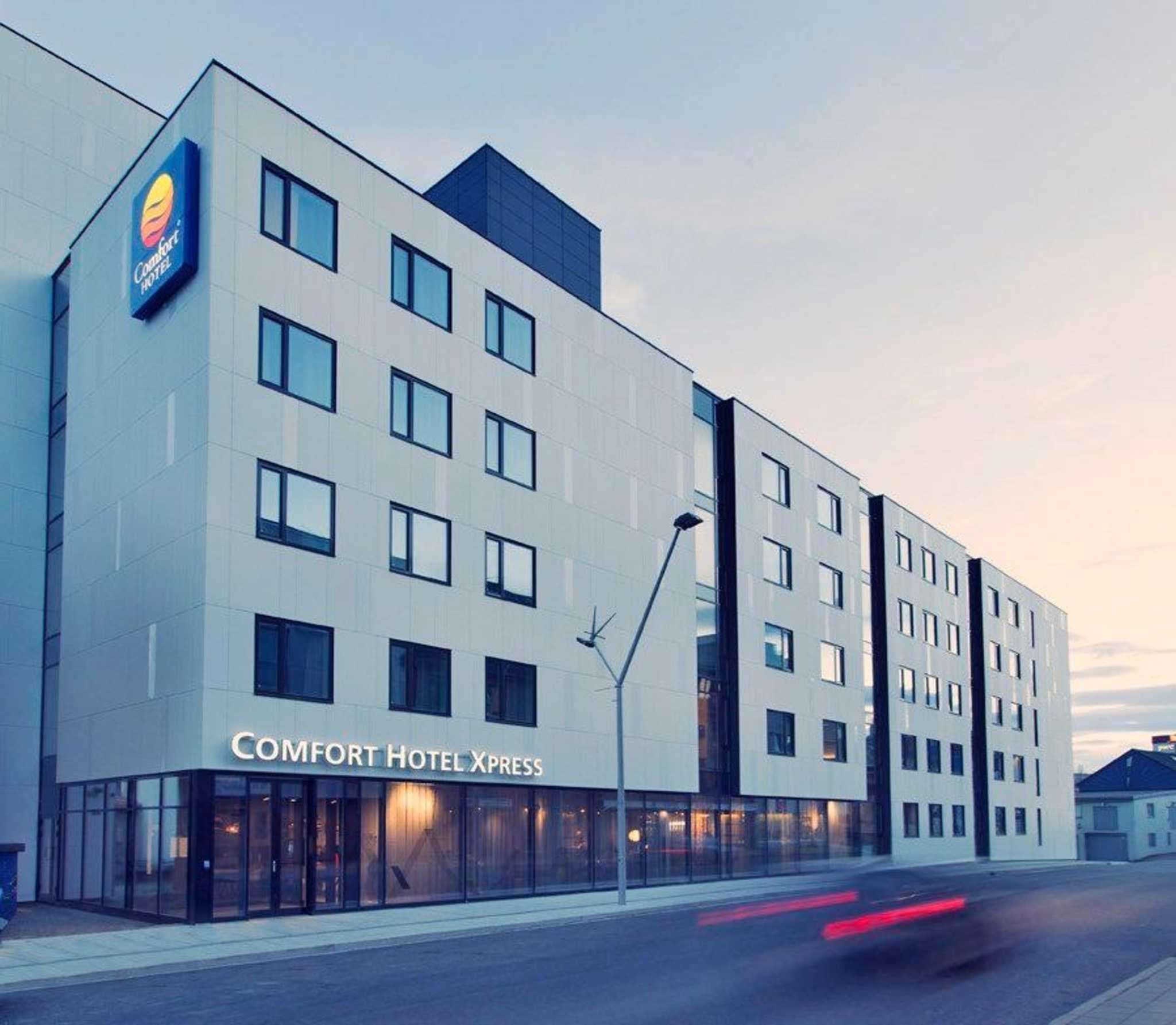Gebäude