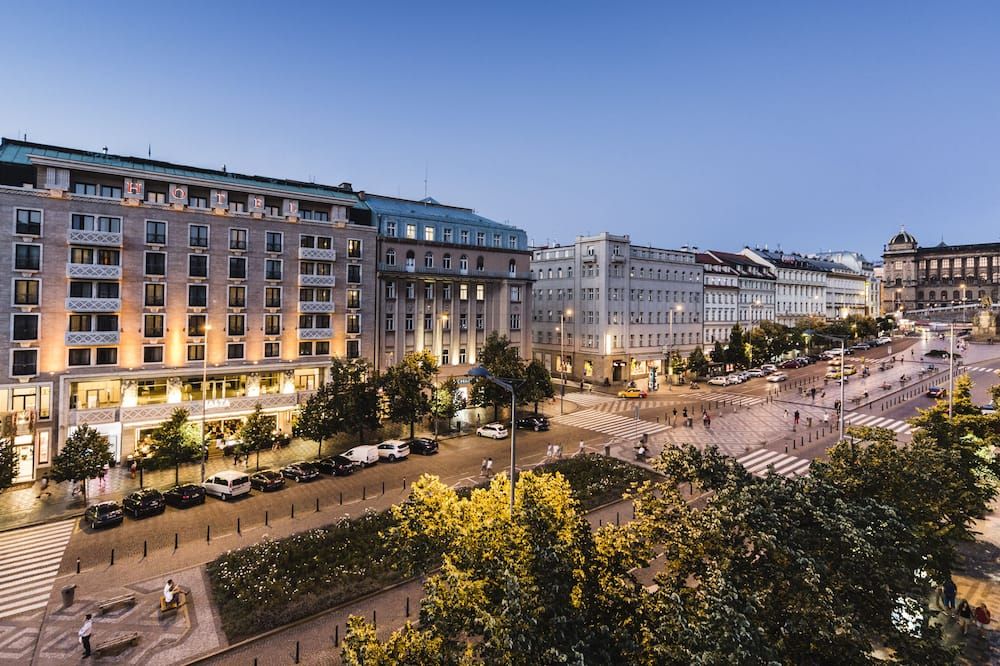 Gebäude