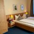 Andere