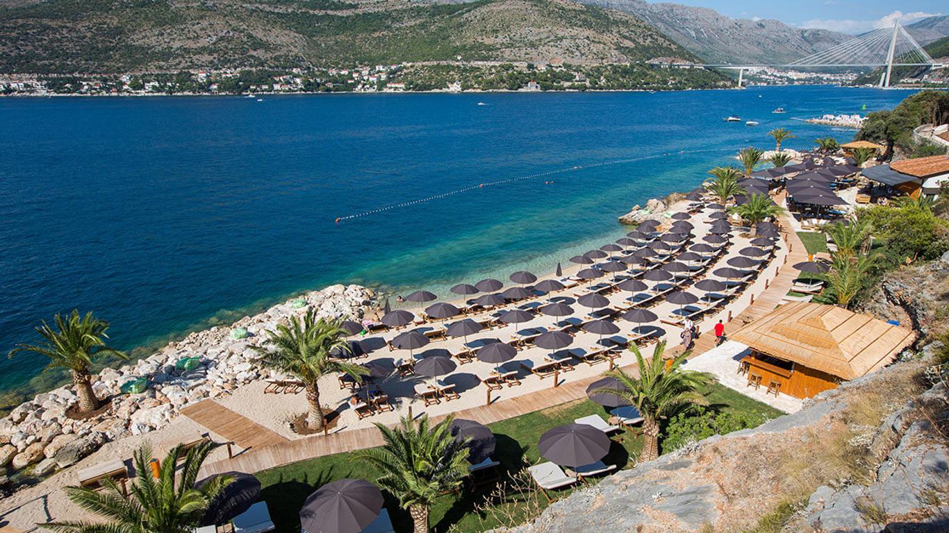Valamar Lacroma Hotel