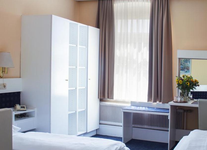 Zimmerausstattung Foto